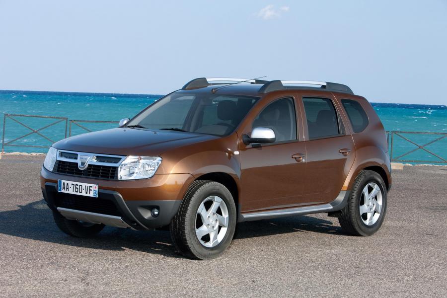  Dacia Duster 2010 года  (фото 9 из 66)